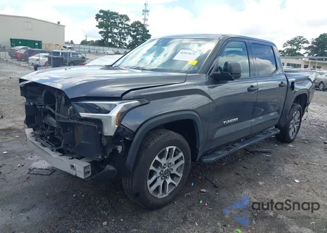 2023 Toyota Tundra Sr5 из США, поврежденный, VIN 5TFLA5DB2PX084083